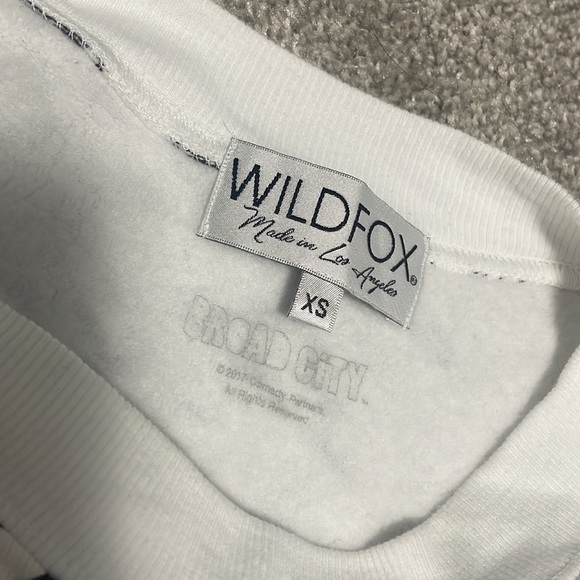 Wildfox matching sweater and shorts - Picture 4 of 5